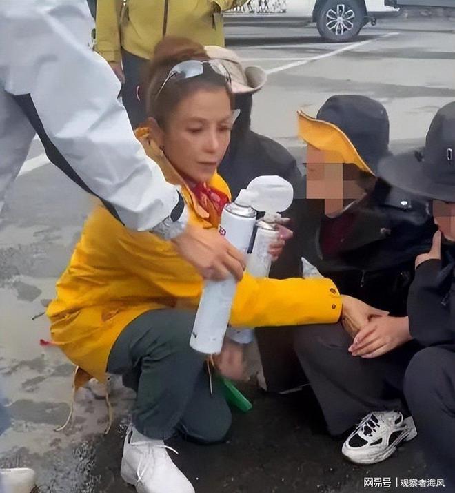 央视朱迅救人后续：画面曝光引争议网友反应